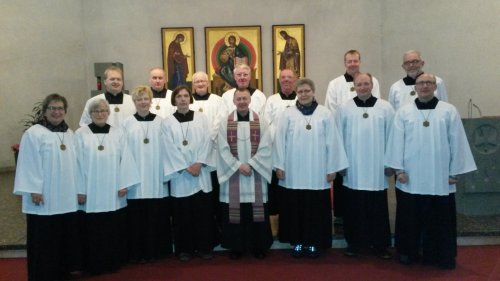 Foto vor etwa 10 Jahren. Es fehlen auf dem Foto einige der damaligen Messdiener.